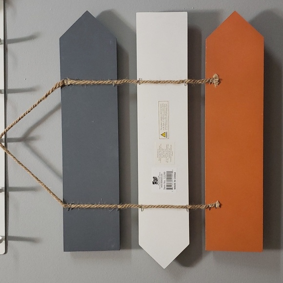 Dennis East International NWT Wooden Fall Harvest Sign Decor - Picture 4 of 4